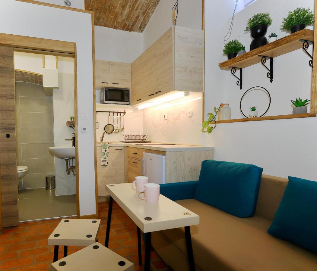 Podroom Apartments Ljubljana Eksteriør bilde